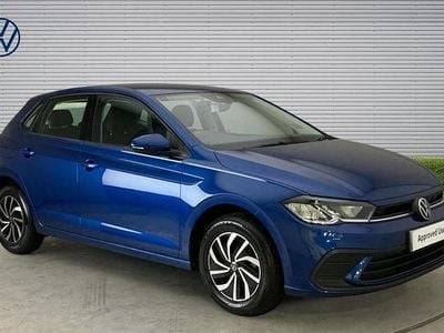 Used VW Polo Life 95 HP (69 kW) 2023 Blue Hatchback