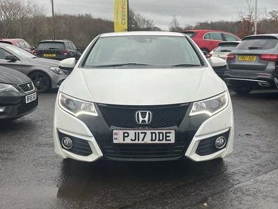 Used Honda Civic SE Plus 142 HP (104 kW) 2017 White Hatchback