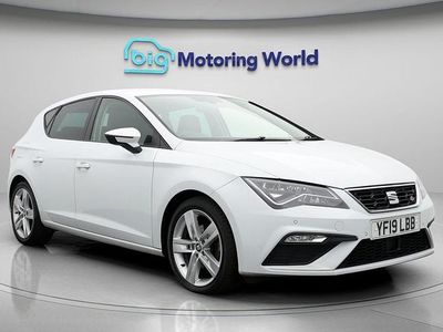 Used Seat Leon FR 131 HP (96 kW) 2019 White Hatchback