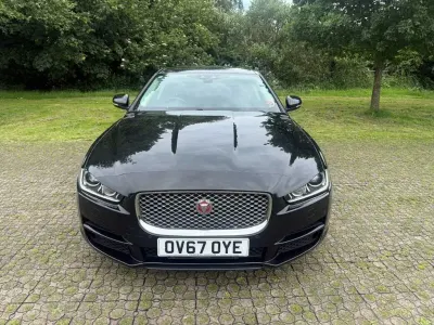Used Jaguar XE Portfolio 180 HP (132 kW) 2017 Black Sedan