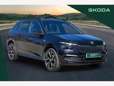 Käytetty Skoda Kamiq Monte Carlo 110 HP (80 kW) 2022 Musta Katumaasturi