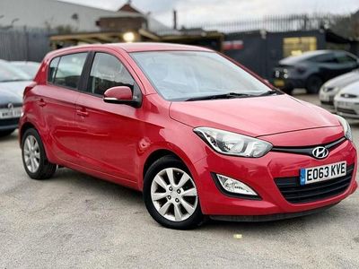 Red Used 2013 Hyundai i20 Active Hatchback | £2,990 (Good price)