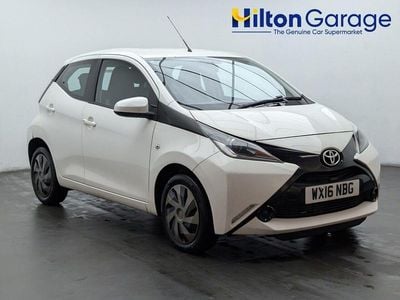 White Used 2016 Toyota Aygo X-play Hatchback | £5,050 (Good price)