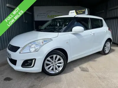 Used Suzuki Swift SZ3 94 HP (69 kW) 2015 White Hatchback
