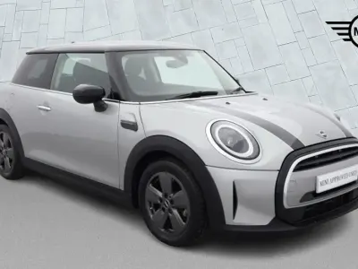 Used Mini Cooper Classic 134 HP (98 kW) 2023 Silver Hatchback