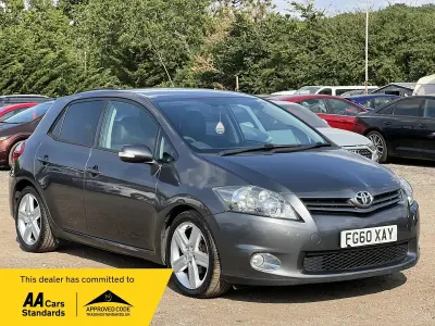 Used Toyota Auris SR 2010 Grey Hatchback
