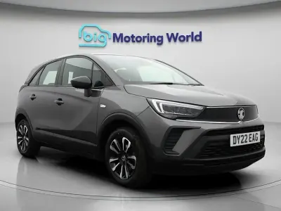 Second-hand Vauxhall Crossland Design Edition 83 CP (61 kW) 2022 Gri SUV
