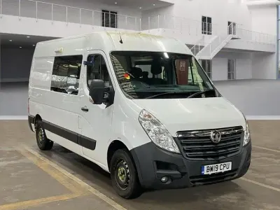 Used Vauxhall Movano 130 HP (95 kW) 2019 White MPV