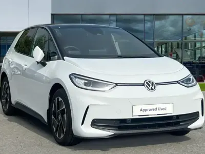 New VW ID.3 Pro 150 kW (204 HP) 2026 Glacier white metallic black Hatchback