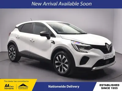 Used Renault Captur Evolution 90 HP (66 kW) 2023 White SUV