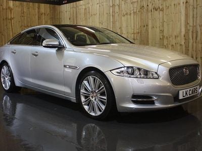 Jaguar XJ