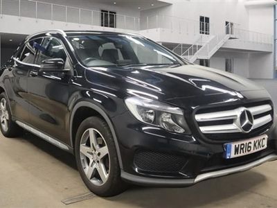 Mercedes GLA220