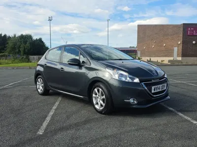 Used Peugeot 208 Active 82 HP (60 kW) 2014 Grey Hatchback