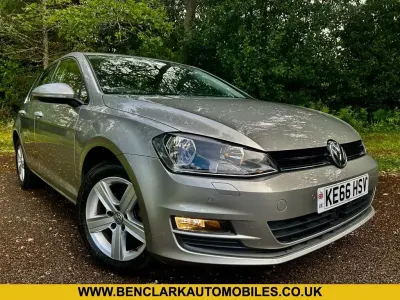 Used VW Golf VII Edition 125 HP (91 kW) 2017 Silver Hatchback