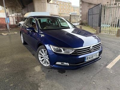 Usado VW Passat Business 150 HP (110 kW) 2019 Azul Sedan