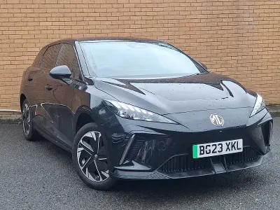 Used MG MG4 EV Trophy 149 kW (203 HP) 2023 Black Hatchback