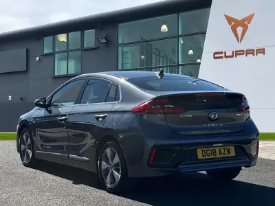 Begagnad Hyundai Ioniq Premium 141 HK (103 kW) 2018 Grå Halvkombi