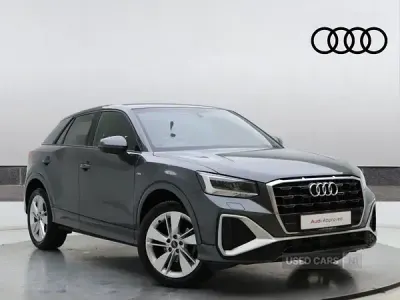 Usado Audi Q2 S-Line 2023 Gris SUV