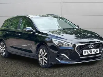 Used Hyundai i30 SE 140 HP (102 kW) 2020 Black Estate