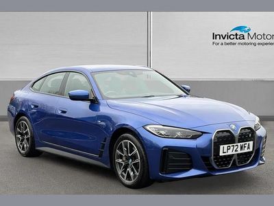 Usado BMW i4 M Sport 250 kW (340 CV) 2023 Azul Berlina