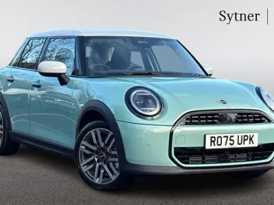 New Mini Cooper Hatch 113 kW (154 HP) 2025 Green Hatchback