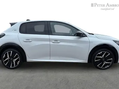 Used Peugeot 208 Premium 108 HP (79 kW) 2025 White Hatchback