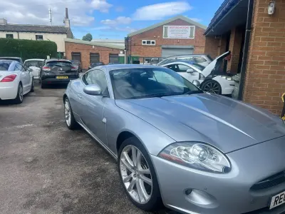 Used Jaguar XK 300 HP (220 kW) 2006 Silver Coupe