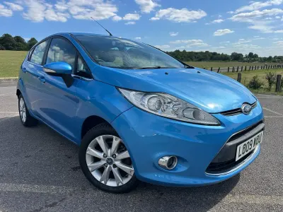 Used Ford Fiesta Zetec 82 HP (60 kW) 2009 Blue Hatchback