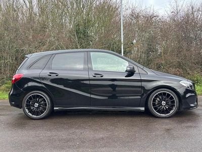 Begagnad Mercedes B180 AMG line 109 HK (80 kW) 2018 Svart Minibuss