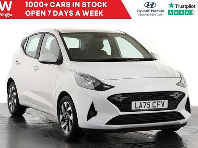 New Hyundai i10 Advanced 2025 White Hatchback