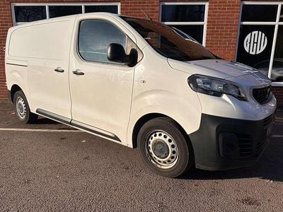White Used 2021 Peugeot Expert Van | £10,140 (Fair price)
