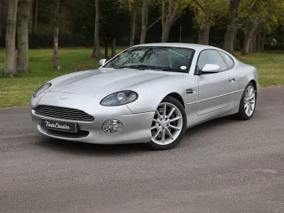 Used Aston Martin Vantage 420 HP (308 kW) 2000 Silver Coupe