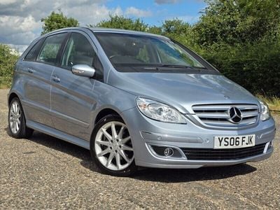 Mercedes B200