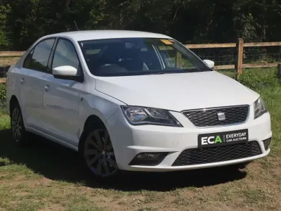 Begagnad Seat Toledo I-Tech 2014 Vit Halvkombi