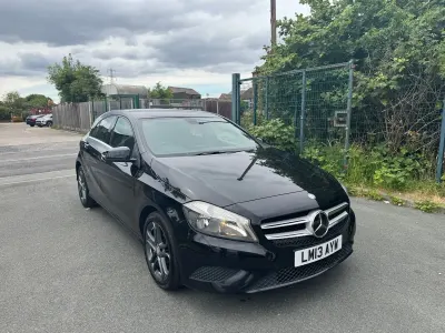 Used Mercedes A180 107 HP (78 kW) 2013 Black Hatchback