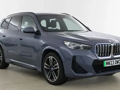 Usado BMW iX1 M Sport 227 kW (309 HP) 2023 Cinzento SUV