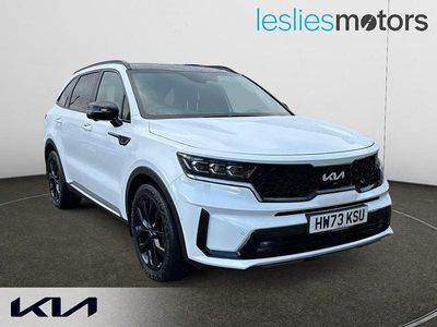 White Used 2023 Kia Sorento SUV | £41,999 (Expensive)