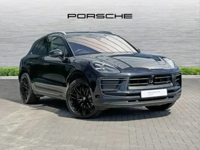 Used Porsche Macan 261 HP (191 kW) 2021 Black SUV