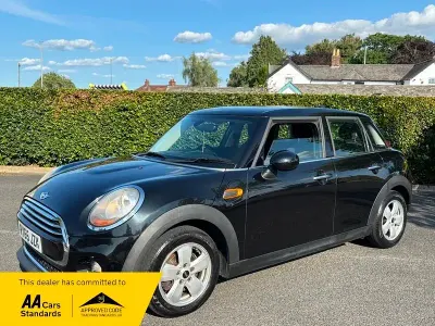 Used Mini Cooper Hatch 136 HP (100 kW) 2016 Black Hatchback