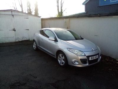Silver Used 2011 Renault Mégane Coupé Dynamique Coupe | £1,695 (Fair price)