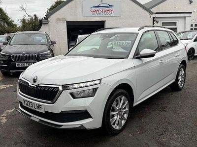 Begagnad Skoda Kamiq SE 95 HK (69 kW) 2023 Vit SUV