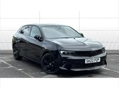 Used Vauxhall Astra GS Line 128 HP (94 kW) 2022 Black Hatchback
