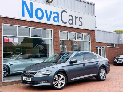 Gebraucht Skoda Superb SE L Executive 2019 Grau Kleinwagen