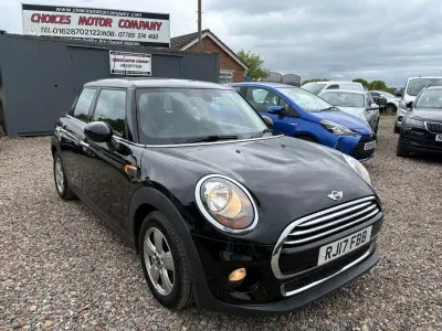 Usado Mini Cooper Hatch 2017 Preto Citadino
