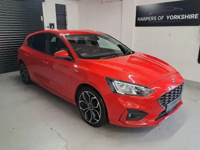 Used Ford Focus ST-Line X 2019 Red Hatchback