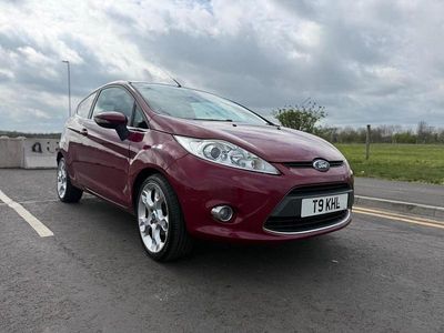 Used Ford Fiesta Titanium 2010 Pink Hatchback