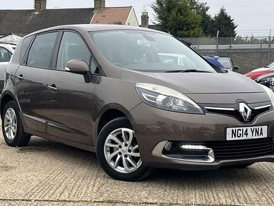 Used Renault Scénic III Dynamique 2014 Bronze MPV