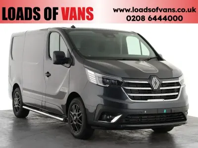 Nowe Renault Trafic 2026 Szary