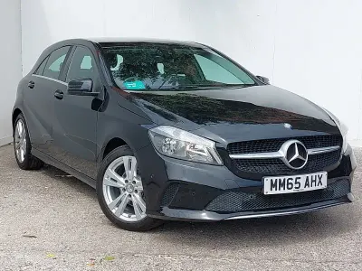 Used Mercedes A180 Executive 109 HP (80 kW) 2015 Black Hatchback