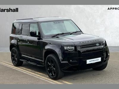 Usado Land Rover Defender HSE Dynamic 344 HP (253 kW) 2025 Preto SUV